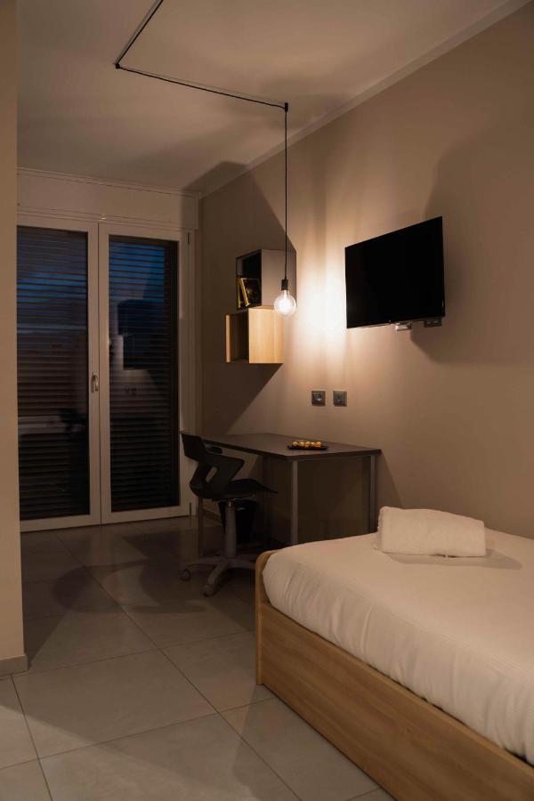 Terranova49 Aparthotel Novara Kültér fotó