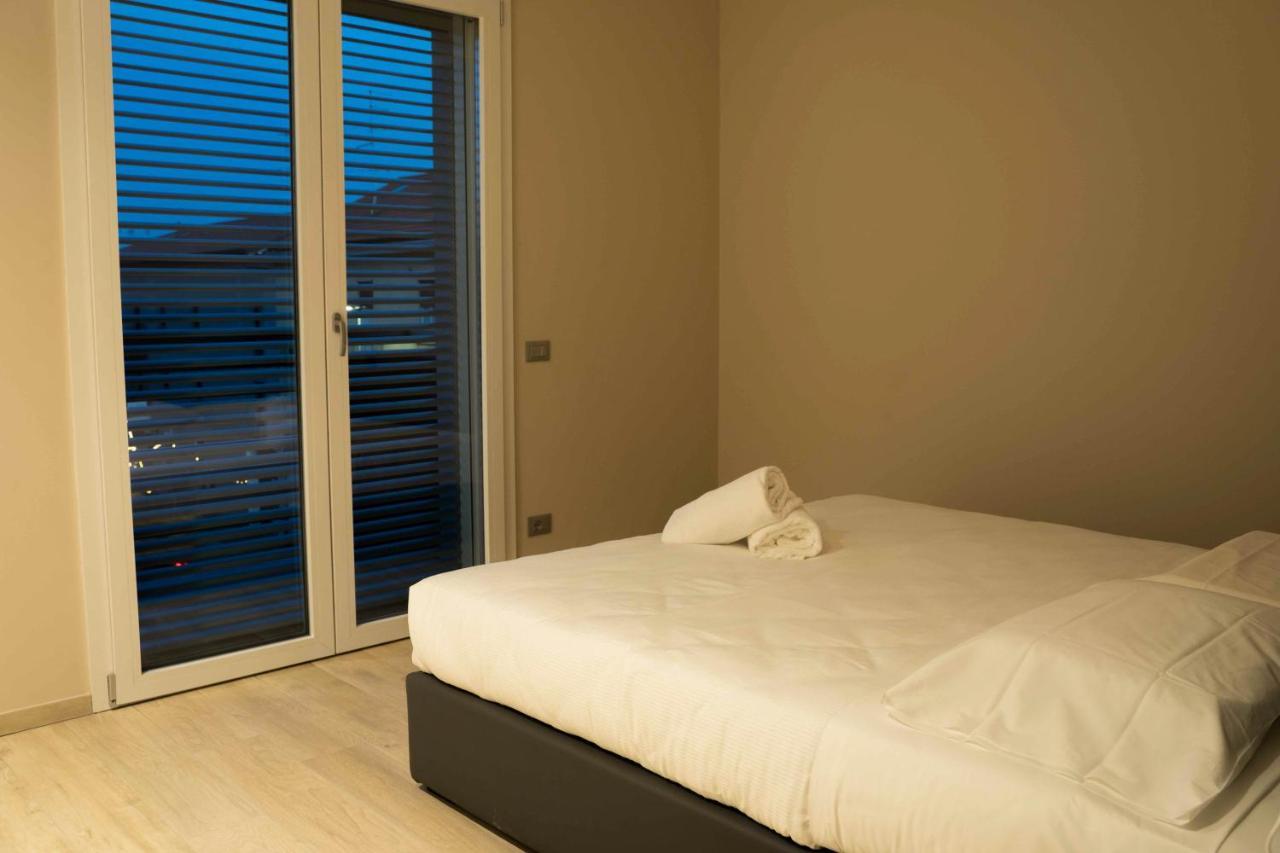 Terranova49 Aparthotel Novara Kültér fotó