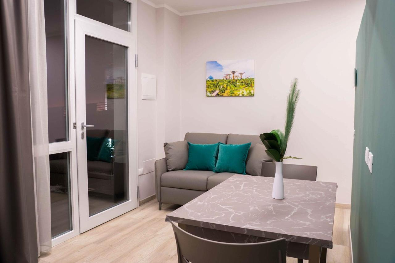 Terranova49 Aparthotel Novara Kültér fotó