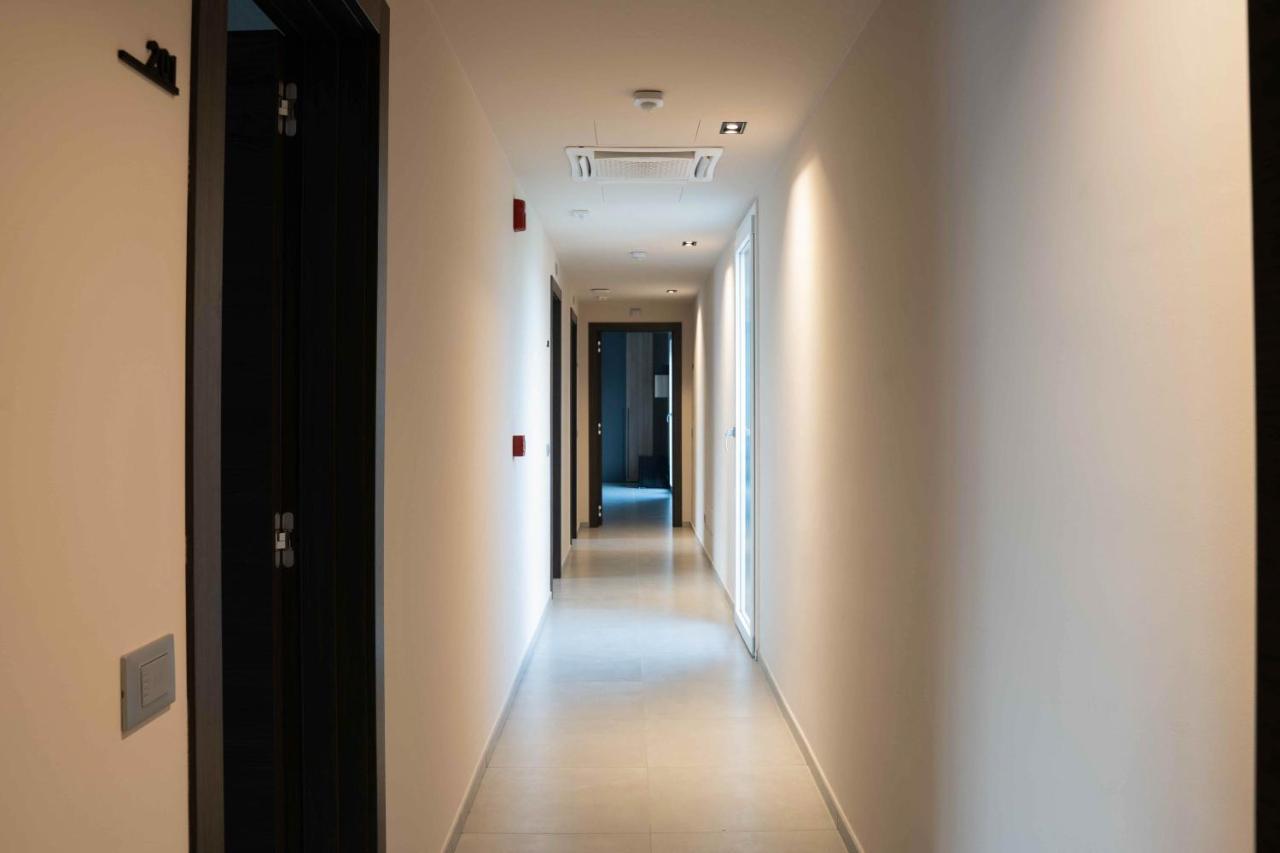 Terranova49 Aparthotel Novara Kültér fotó